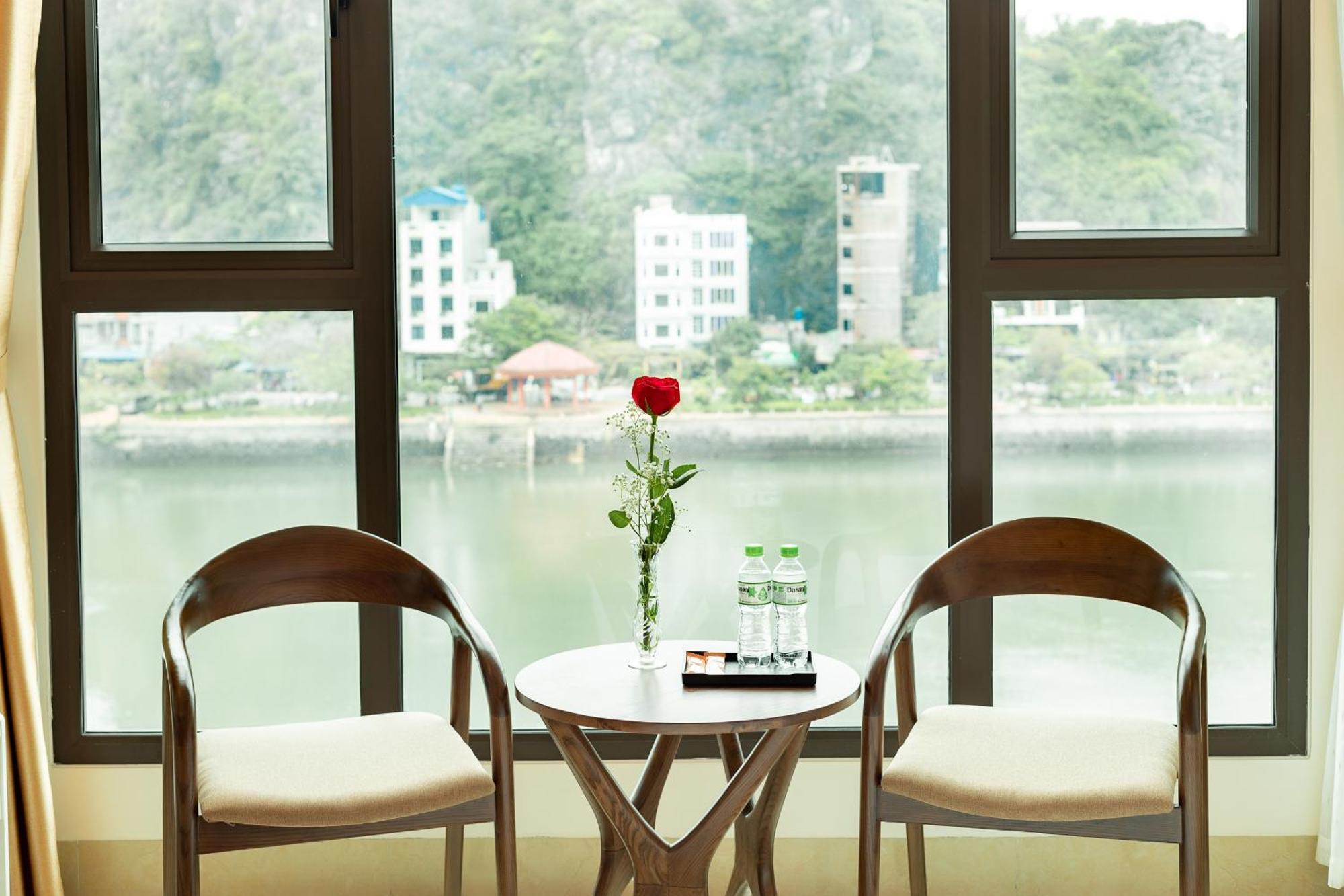 Tung Quang Hotel Dong Khe Sau ภายนอก รูปภาพ