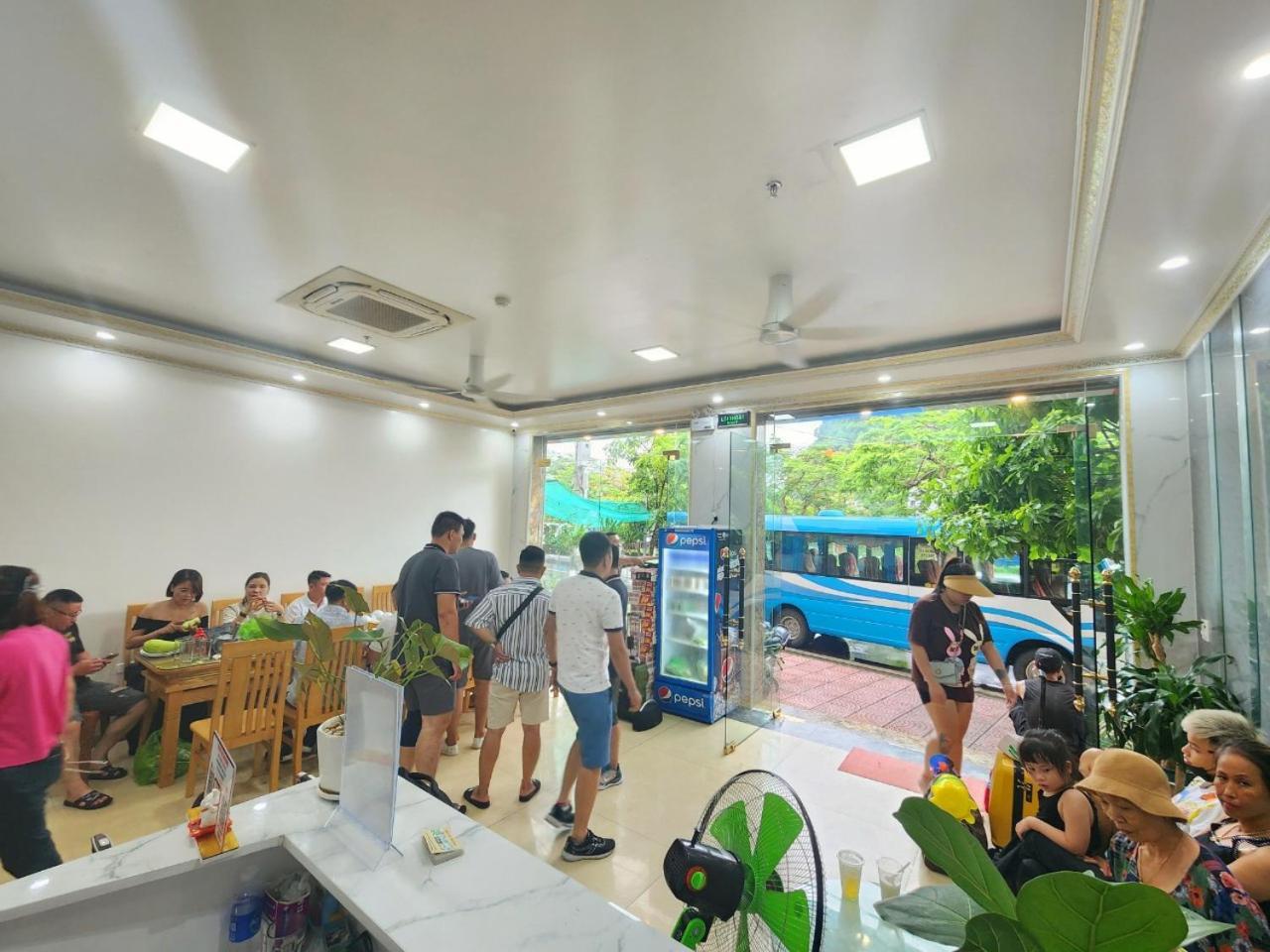 Tung Quang Hotel Dong Khe Sau ภายนอก รูปภาพ