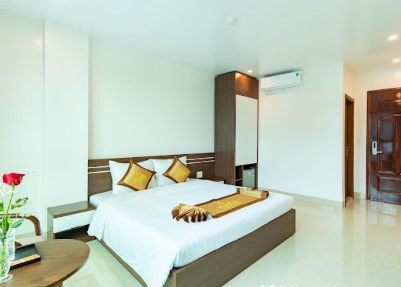 Tung Quang Hotel Dong Khe Sau ภายนอก รูปภาพ