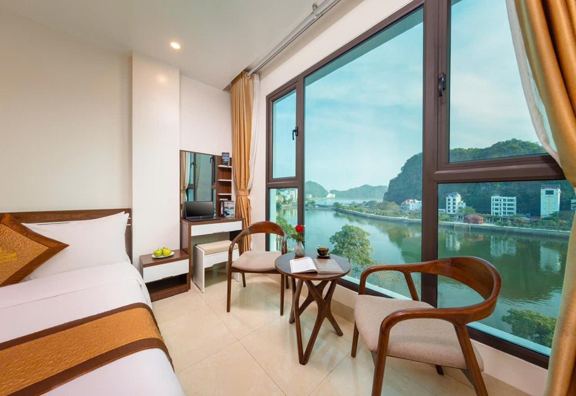 Tung Quang Hotel Dong Khe Sau ภายนอก รูปภาพ